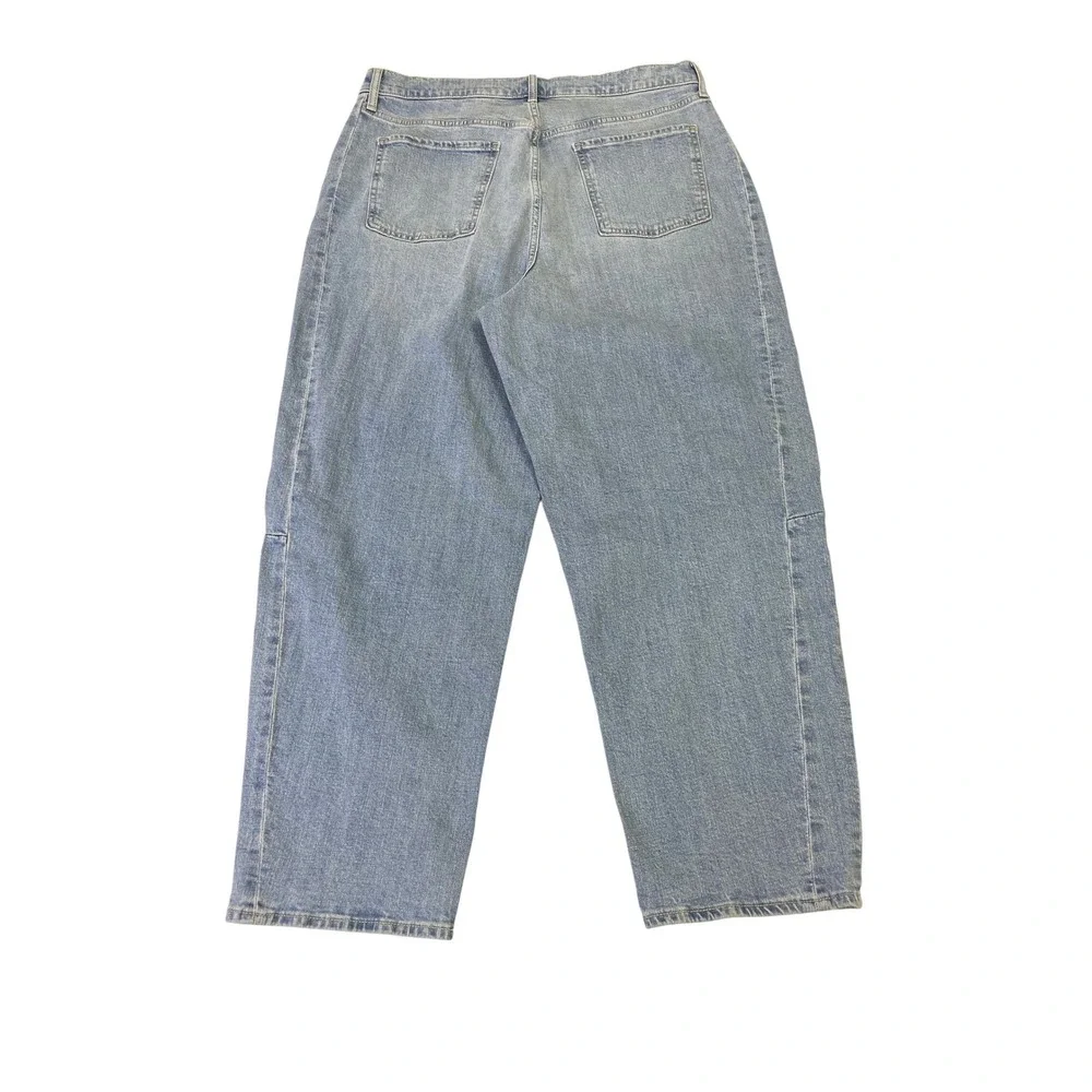 NEW Old Navy High-Rise Barrel Leg Jeans Light Wash Blue Womens 16 Tall - Picture 2 of 14